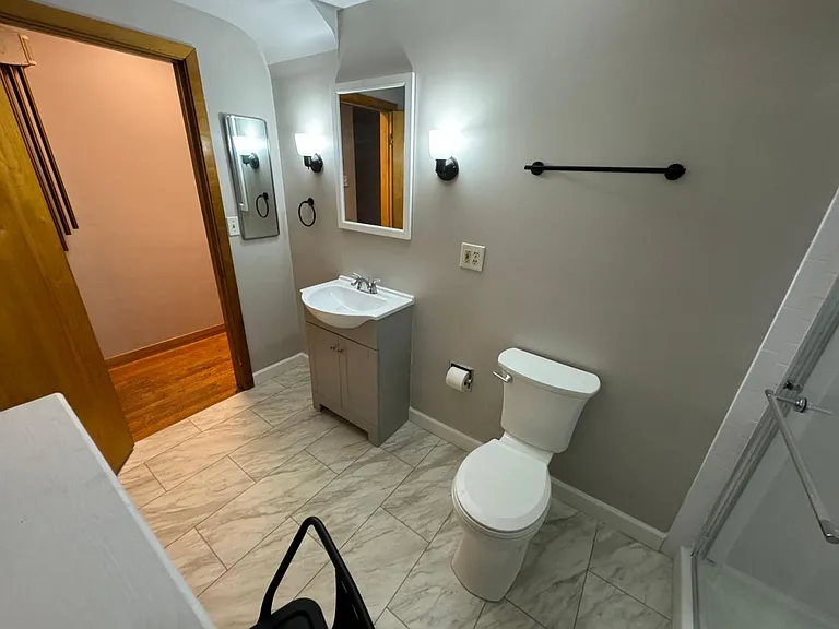 2770 Tremont Rd — Photo 16