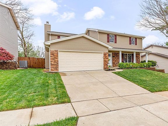 2nd image of 1715 Legend Lane Ct