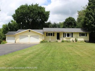 1327 Waldo Rd, Williamston, MI 48895