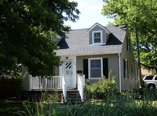 504 E 5th St SE, Russell, KS 67665