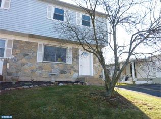721 Holly Dr, Pottstown, PA 19464