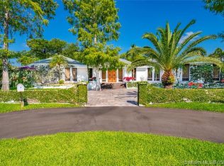 1117 W Cypress Dr, Pompano Beach, FL 33069