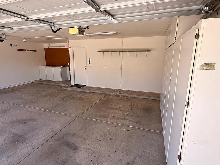 4556 E Charleston Ave — Photo 33