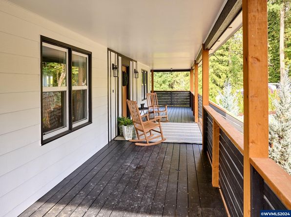 5656 S Whiskey Hill Rd, Hubbard, OR 97032