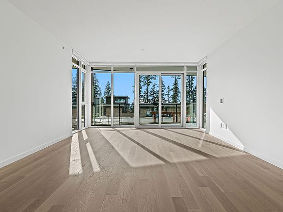 3rd image of 3963 Uplands Way #202