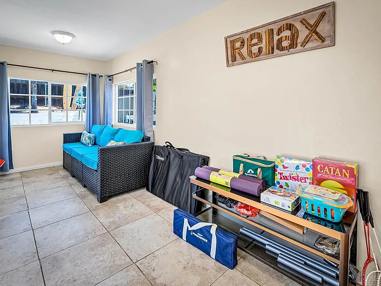 4191 Mount Everest Blvd — Photo 21