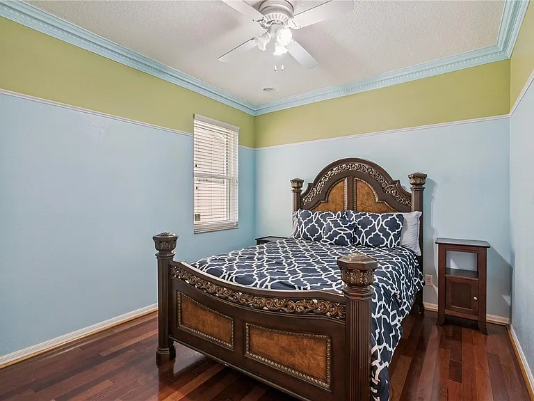 480 Rob Roy Dr — Photo 17