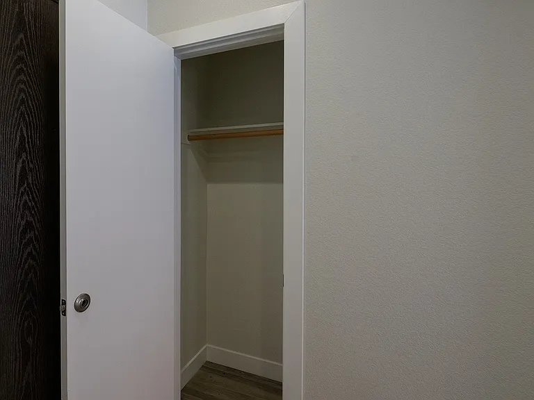 Urbana East Village Rental Flats — Photo 40