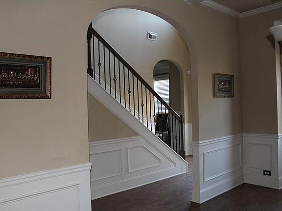 4th image of 469 Harris Dr