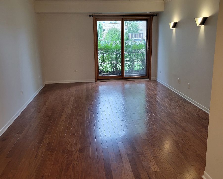 Living/Dining to patio