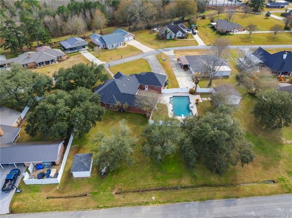 814 Comfort Ln, Jennings, LA 70546