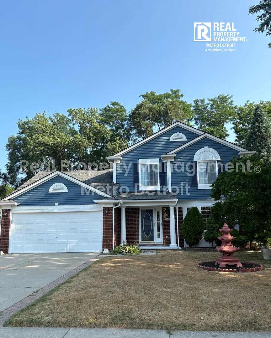 3-Bedroom Single-Family Home in Waterford, Michigan — Photo 1