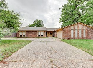 2727 Jennifer Cir, College Station, TX 77845
