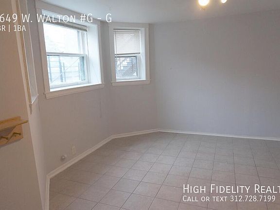 4th image of 2649 W Walton St #G