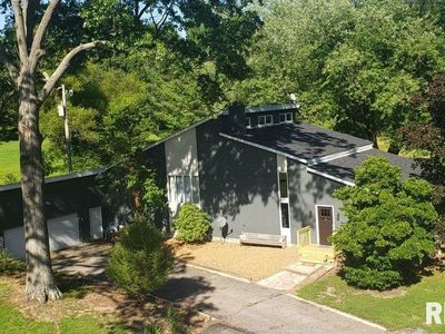 1542 Woods Ln, Centralia, IL, 62801