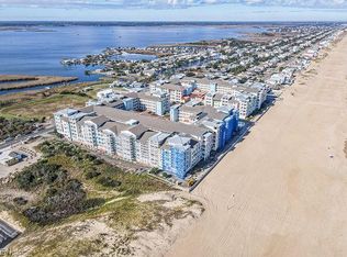 3738 Sandpiper Rd APT 228B, Virginia Beach, VA 23456