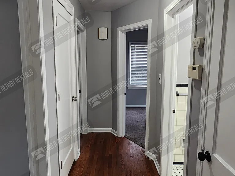 18492 Gilchrist St — Photo 10