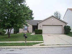 1st image of 441 Grand Woods Dr
