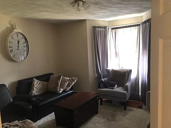 5th image of 197 Proctor Ave #1