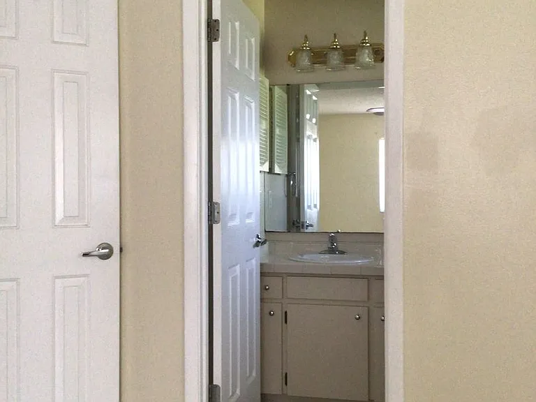 818 N 4th Ave — Photo 23