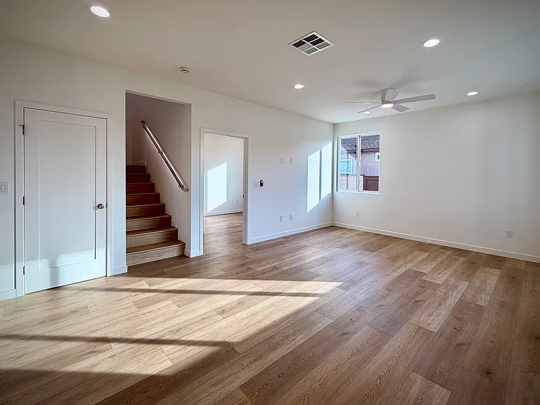 6118 Amos Ave — Photo 3