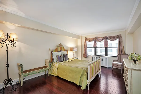Sold by Keller Williams NYC | media 13