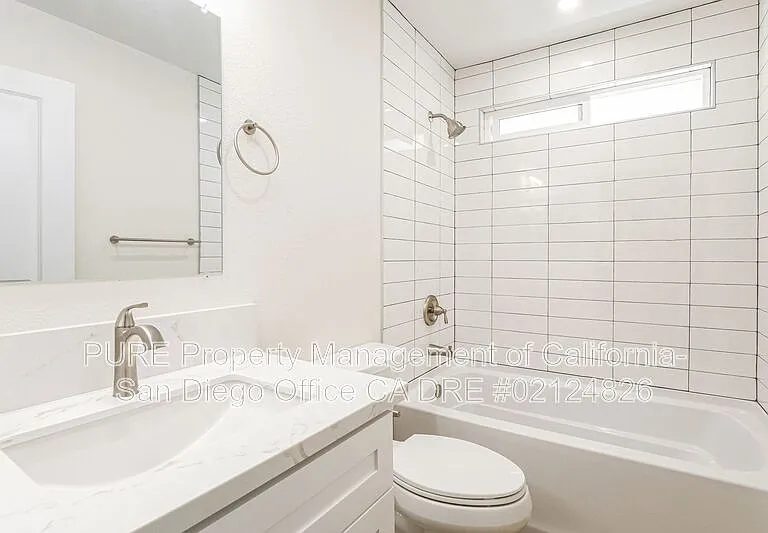 4378 Campus Ave #3 — Photo 15