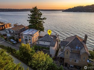 3711 Lake Washington Blvd N, Renton, WA 98056