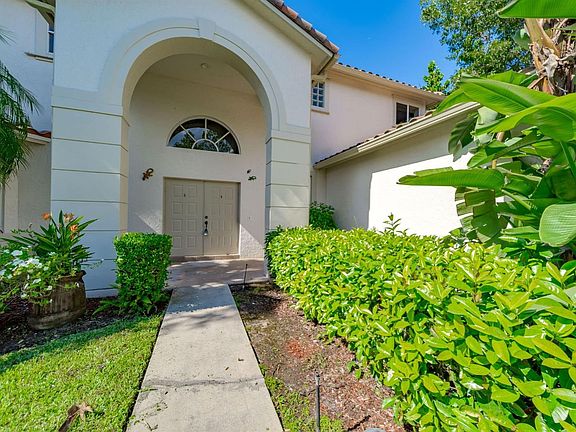 4th image of 558 Stonemont Dr #558