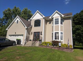 104 Spring Hill Rd, Matawan, NJ 07747