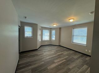 456 W Normal Pkwy N #B, Chicago, IL 60621