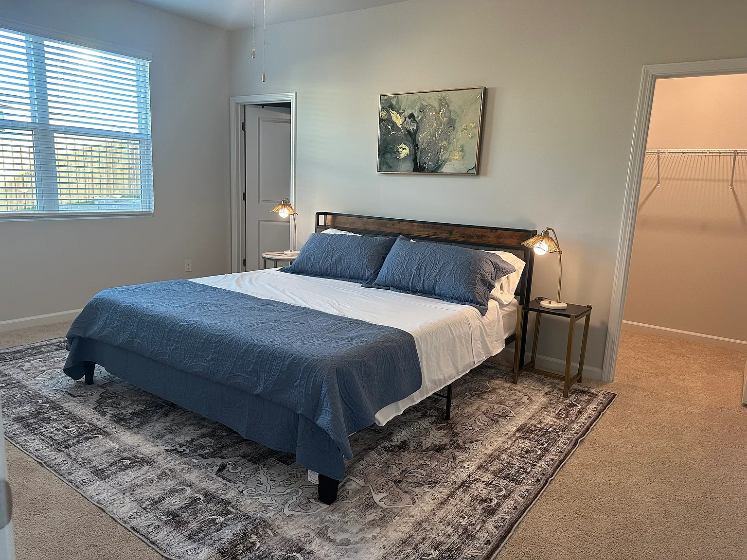490 Whitby Ct — Photo 4