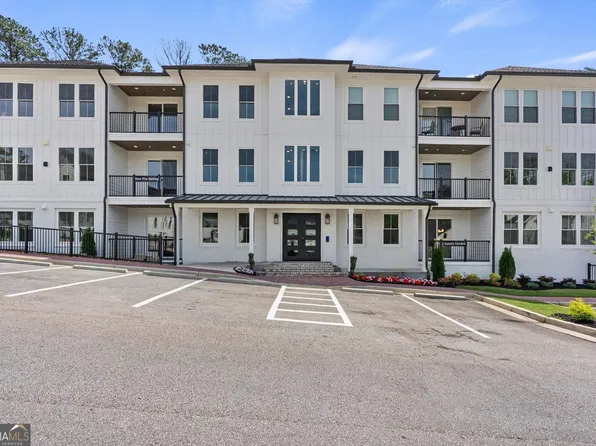 1050 Blair Ln #203, Peachtree City, GA 30269