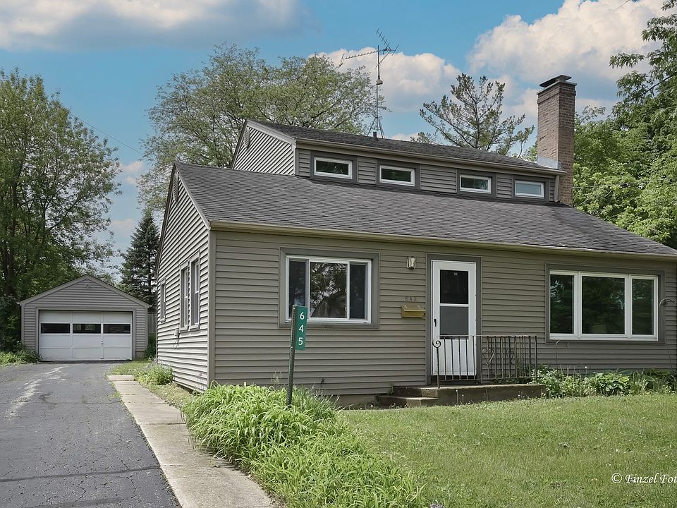 1st image of 645 Pleasant St