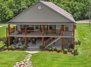 17713 Cove Ln, Port Vincent, LA 70726