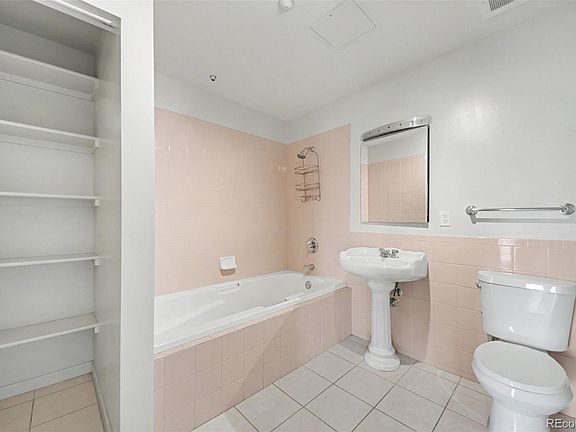 5th image of 475 W 12th Avenue #14D