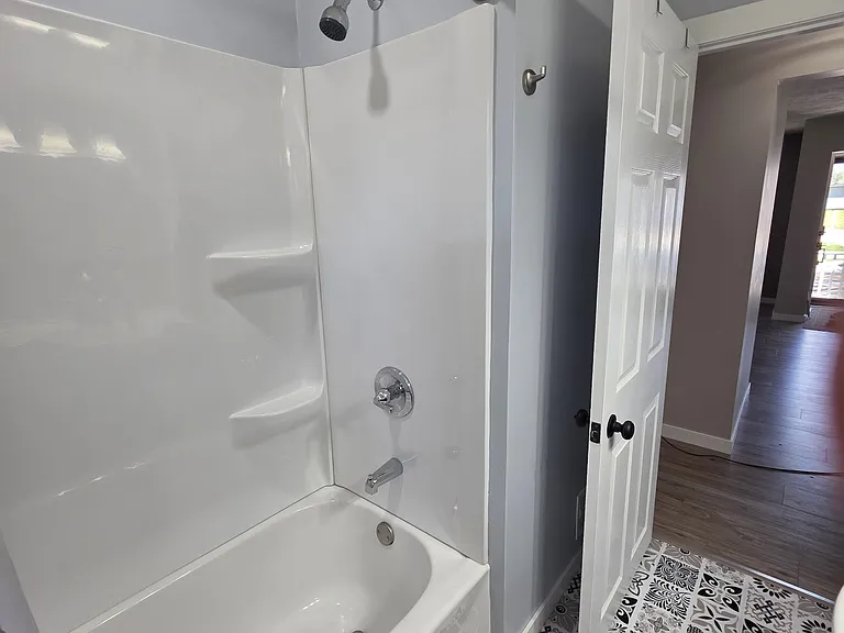 232 Maple Ave — Photo 13