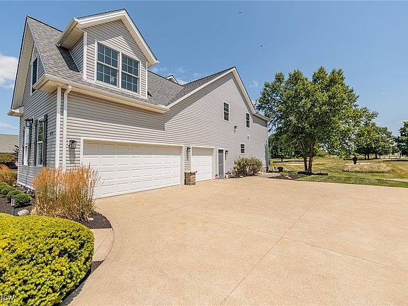 2nd image of 6253 Highland Meadows Dr