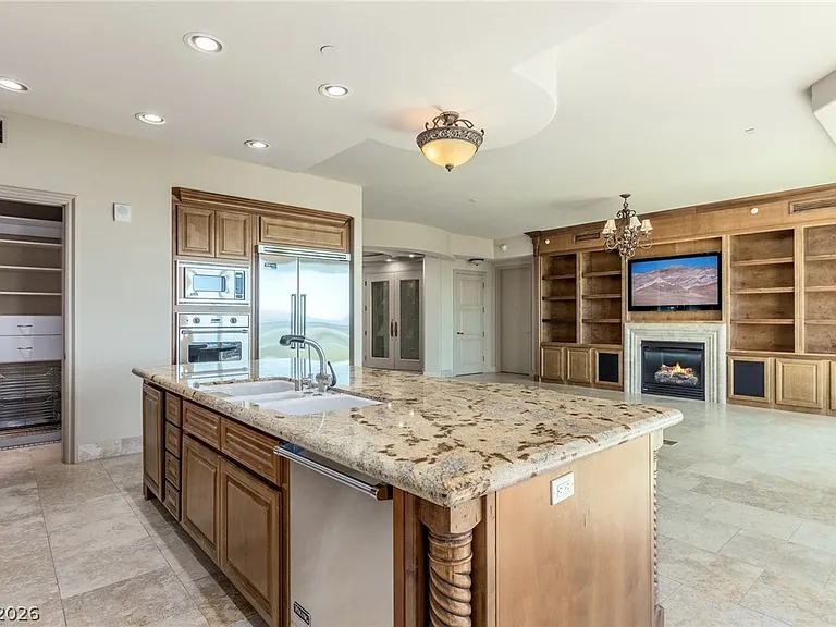 9103 Alta Dr #703 — Photo 7