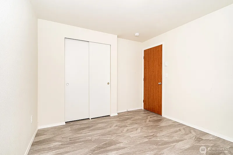 Thumbnail 15