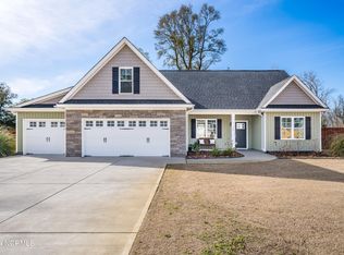 268 Darel St, Rocky Point, NC 28457
