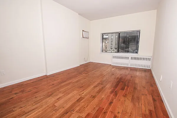 Rented by Avenues Real Estate | media 1