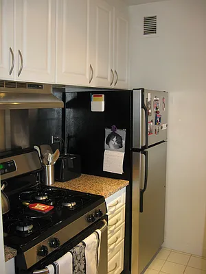 Rented by Newell and Assoc. | media 22