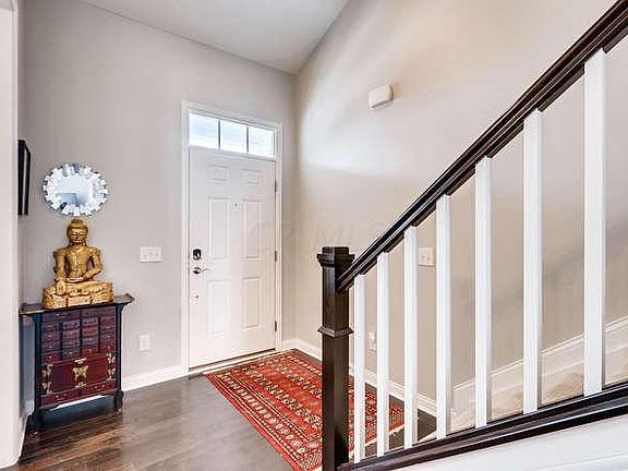 4th image of 8032 Loomis Dr