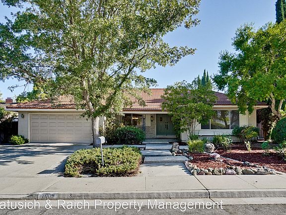 2nd image of 7009 Elmsdale Dr