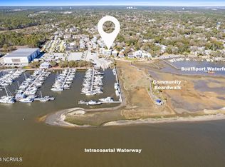 600 W Brunswick St UNIT 6, Southport, NC 28461