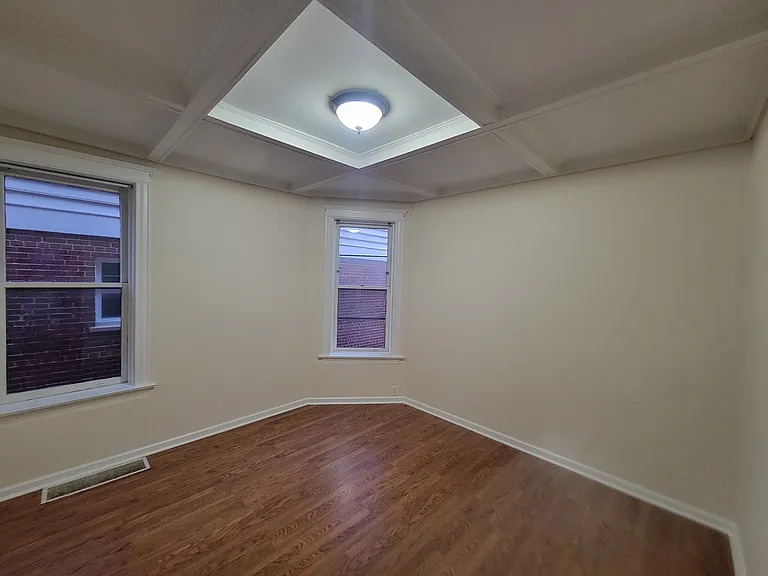 First bedroom.