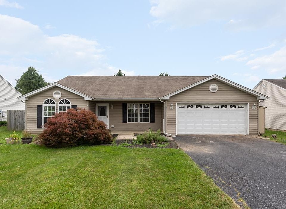 1st image of 23 Somerset Dr