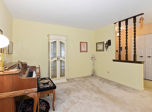 5th image of 9529 Bronx Pl #115