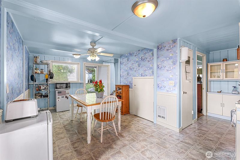 4th image of 8415 Donald Way